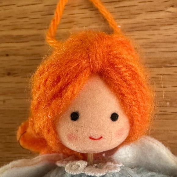 American Greetings 1983 Yarn Angel Christmas Ornament - Picture 3 of 8